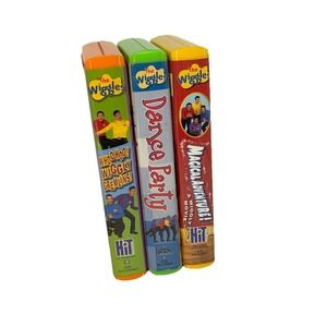 The Wiggles - 3 VHS Tape Lot - Magical Adventure, Wiggly Gremlins,Dance Party